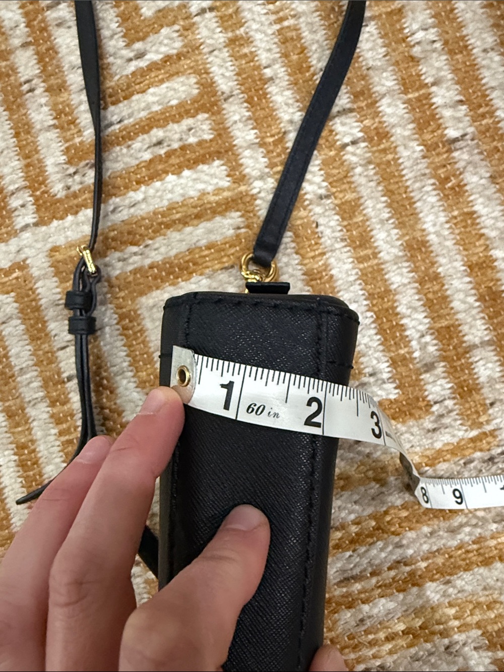 Marc Jacobs New York Black Crossbody Leather Purse - Picture 8 of 9